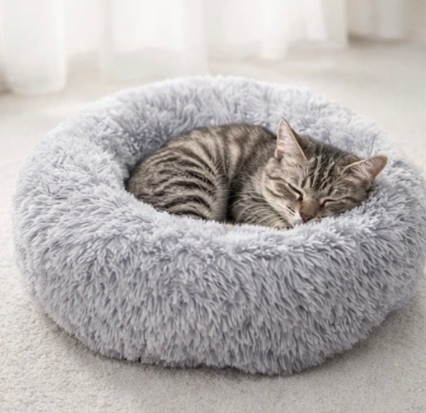 Calming Donut Bed – Ultra Soft Anti-Anxiety Plush Bed for Cats & Small Dogs (15”)